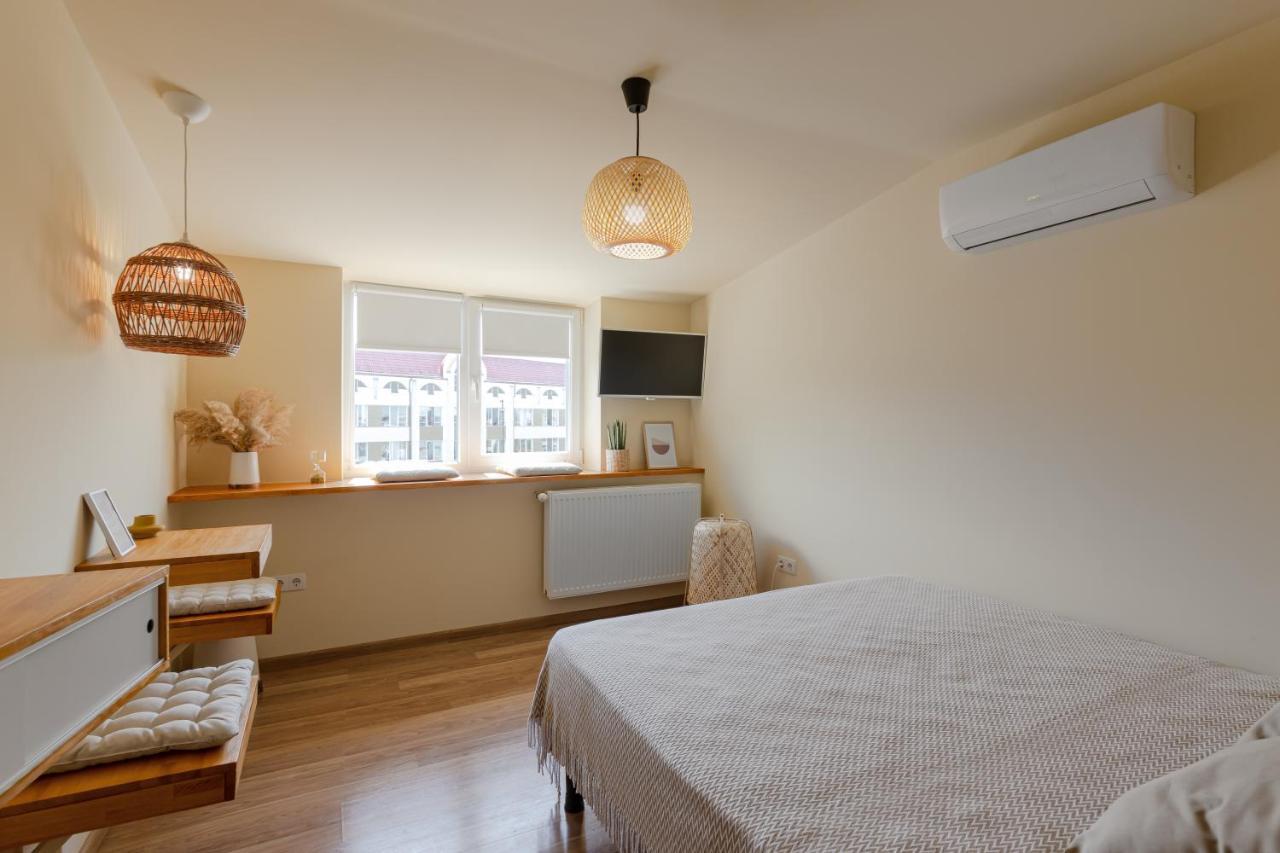 Roof Rooms Ivano-Frankivsk Exterior photo