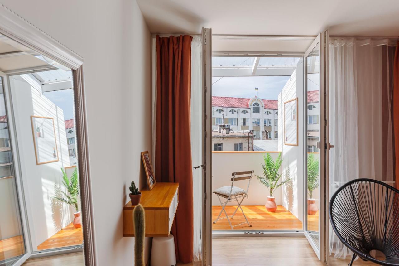 Roof Rooms Ivano-Frankivsk Exterior photo